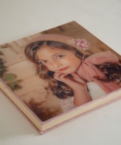 Alternative view of Caja Victoria metacrilato